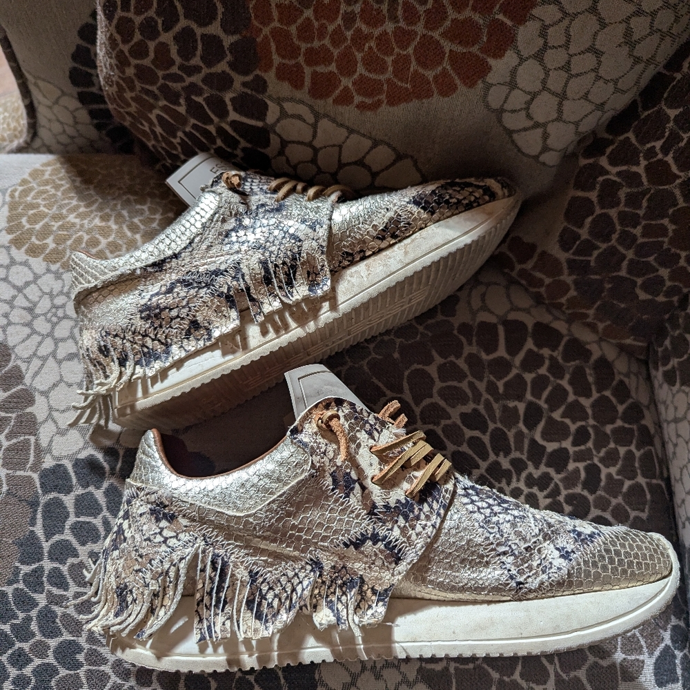 Esse Ut Esse lamb leather fringed python print sn… - image 10